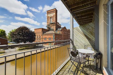 2 bedroom flat for sale, Shot Tower Close, Chester, CH1