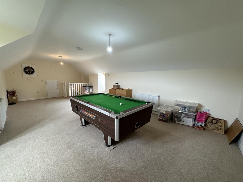 Attic Room/Games Room/Potential Bedroom