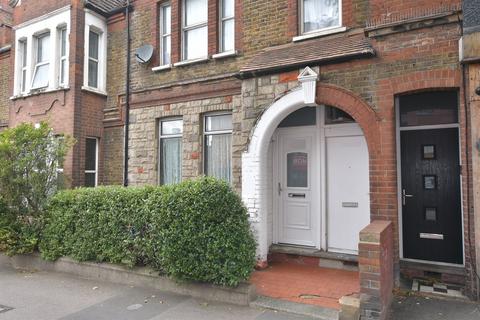 2 bedroom ground floor flat for sale, Lea Bridge Road, Leyton, Waltham Forest