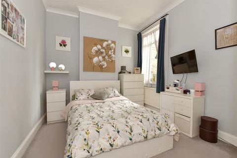 2 bedroom ground floor flat for sale, Lea Bridge Road, Leyton, Waltham Forest
