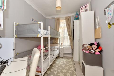 2 bedroom ground floor flat for sale, Lea Bridge Road, Leyton, Waltham Forest