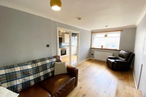 2 bedroom flat for sale, Lochgelly Road, Cowdenbeath KY4