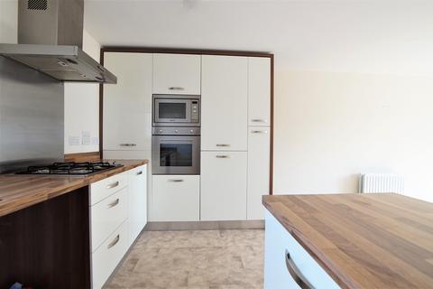 2 bedroom apartment to rent, Cheswick Village, Bristol BS16