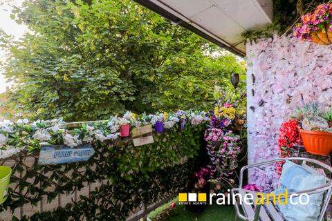 Flat, 14 Talbot Road, Hatfield, AL10 0QY