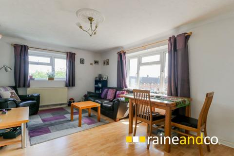 Flat, 14 Talbot Road, Hatfield, AL10 0QY