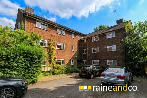 Flat, 14 Talbot Road, Hatfield, AL10 0QY