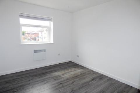 2 bedroom flat to rent, Edinburgh Road, Jarrow