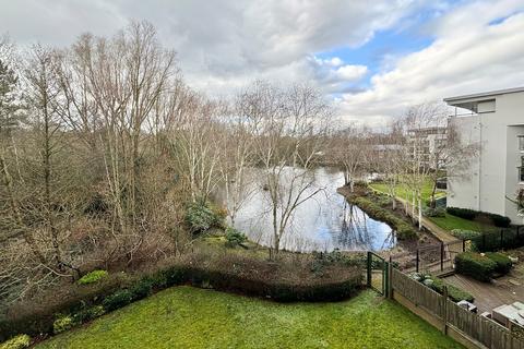 2 bedroom apartment for sale, Brockwell Avenue, Langley Waterside, Beckenham, BR3