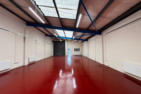 Industrial unit to rent, Delph Industrial Estate, Delph Road, Brierley Hill, DY5 2UA