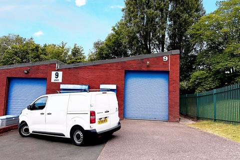 Industrial unit to rent, Delph Industrial Estate, Delph Road, Brierley Hill, DY5 2UA