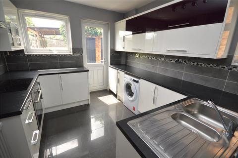 3 bedroom semi-detached house for sale, Parys Road, Luton, Bedfordshire, LU3