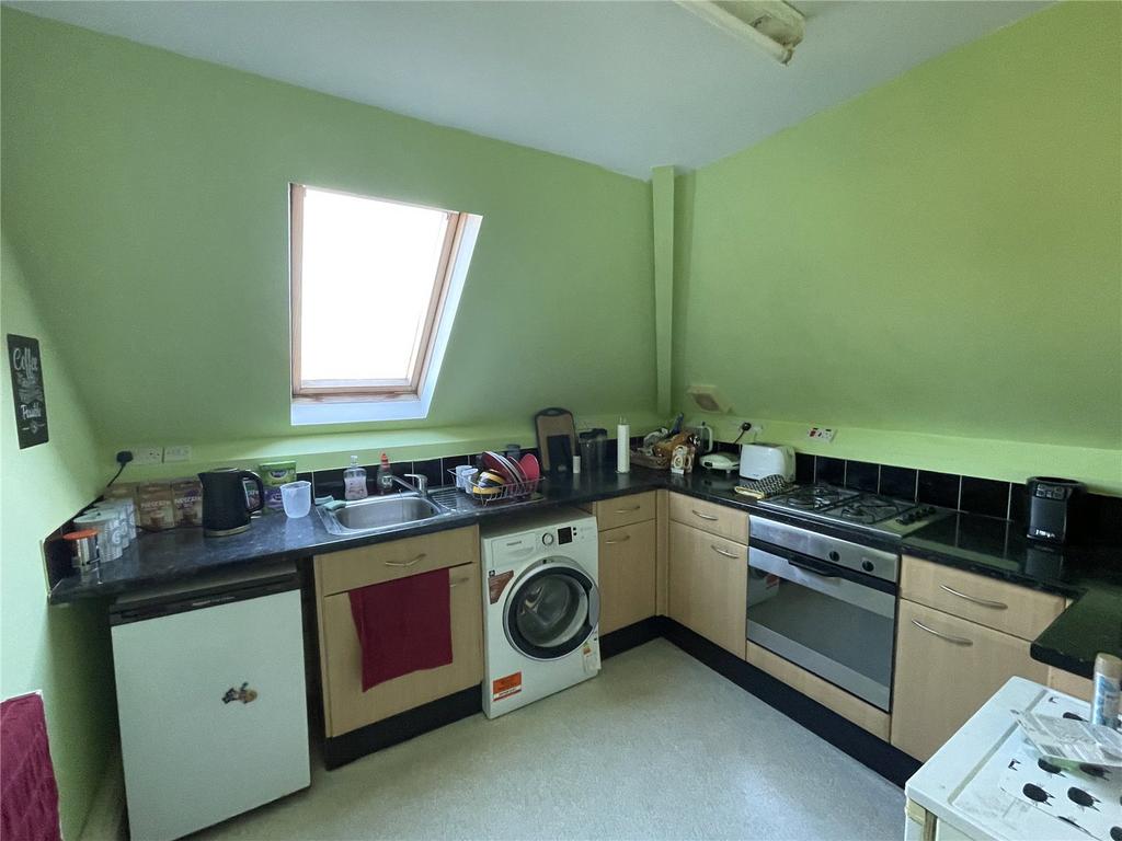 Flat 5 - Kitchen