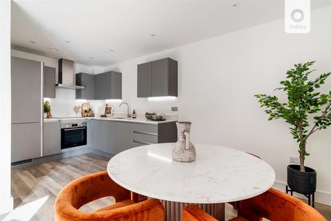 2 bedroom apartment for sale, Gradino, Davigdor Road, Hove