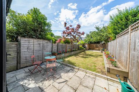 25 Bertal Road, London, SW17 0BX