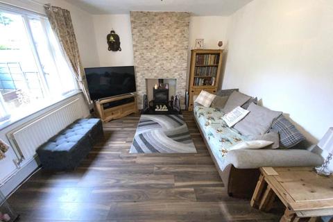 7 Bromley Avenue, Royton, Oldham, OL2 5YB