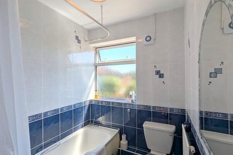 74 Fernside Avenue, Feltham, TW13 7BN