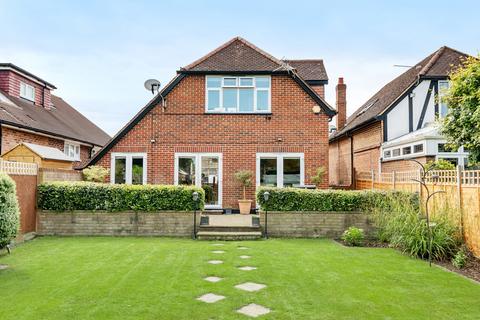 4 bedroom detached house for sale, Lower Road, Great Bookham, KT23