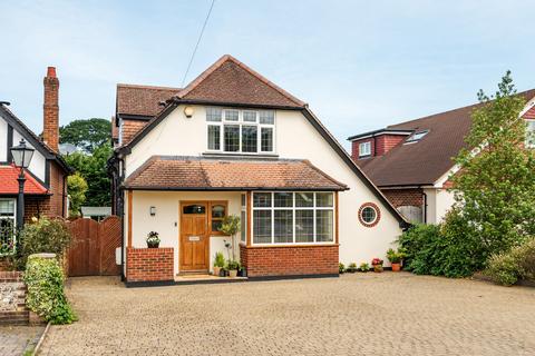 4 bedroom detached house for sale, Lower Road, Great Bookham, KT23