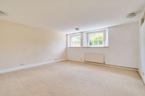 2 bedroom apartment for sale, North Street, Midhurst, GU29