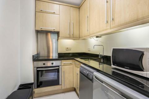 2 bedroom flat to rent, Dorset Square, London, NW1.