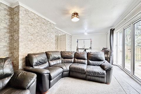 32 Amersham Crescent, Peterlee, SR8 5JJ