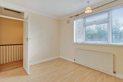 3 bedroom house to rent, Blackheath Vale, Blackheath, London, SE3