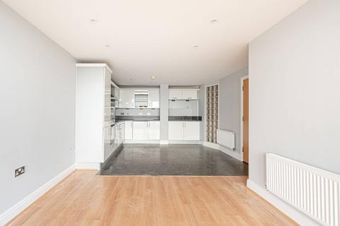 2 bedroom flat to rent, Kingsway, N12, North Finchley, London, N12