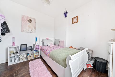 129 Hill Road, Folkestone, CT19 6LY