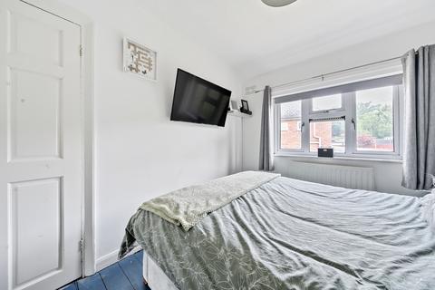 129 Hill Road, Folkestone, CT19 6LY