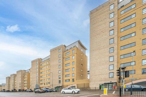 2 bedroom flat for sale, Commercial Road, Limehouse, London, E14