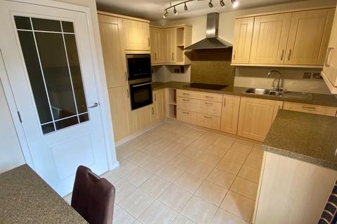 3 bedroom end of terrace house for sale, Telford Way, Colsterworth, NG33