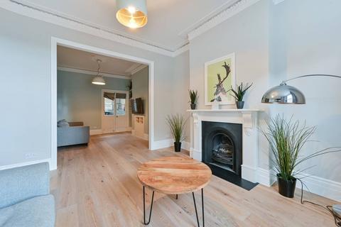 5 bedroom house for sale, Hearnville Road, Balham, London, SW12