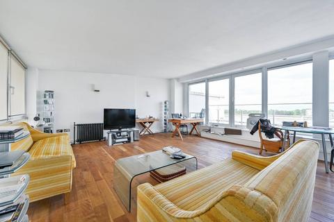 2 bedroom penthouse for sale, Building 45, Woolwich Riverside, London, SE18