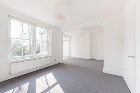 2 bedroom apartment to rent, Belsize Avenue, London, NW3