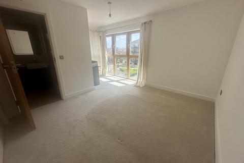 2 bedroom apartment to rent, Midway Quay, Sovereign Harbour
