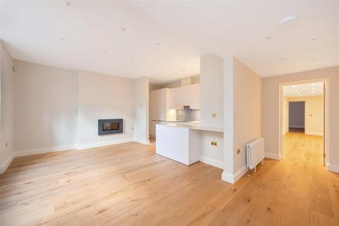 Flat 1, 17 Devonshire Terrace, London, W2 3DW