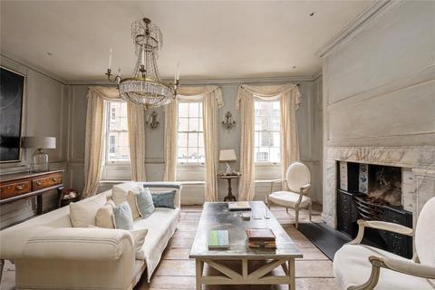 3 bedroom terraced house for sale, Holland Street, Kensington, London, W8
