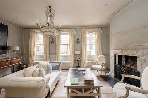 3 bedroom terraced house for sale, Holland Street, Kensington, W8