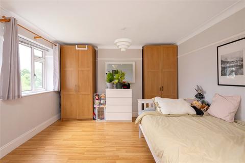 3 bedroom apartment for sale, Lonsdale Road, Barnes SW13