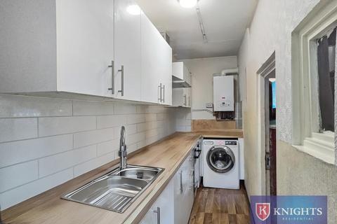 3 bedroom terraced house for sale, Tottenhall Road , London, N13