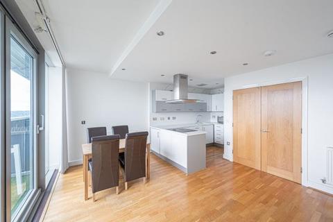 3 bedroom flat for sale, Flat 1510, 100 Kingsway, London, N12 0EN