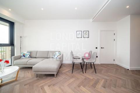 2 bedroom apartment to rent, 1 Merino Gardens, London E1W