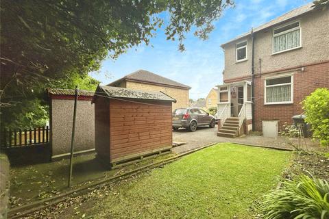 2 bedroom end of terrace house for sale, Birks Road, Longwood, Huddersfield, HD3