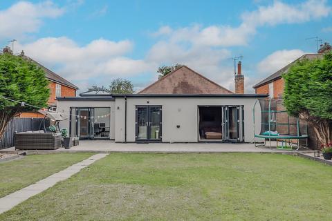 2 bedroom detached bungalow for sale, Acres Road, Leicester Forest East