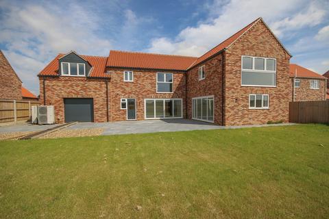 4 bedroom detached house for sale, Gayton Road, East Winch, PE32