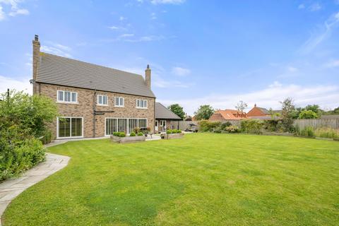 5 bedroom detached house for sale, Wainfleet Road, Burgh Le Marsh PE24