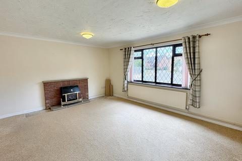 2 bedroom detached bungalow for sale, Parkers Place, Ipswich IP5