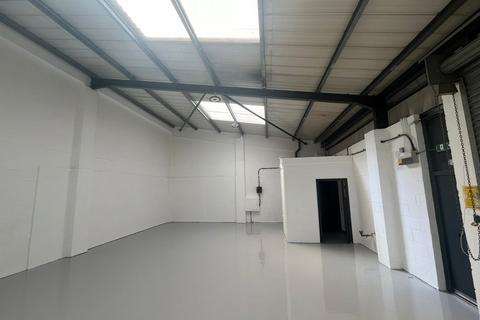 Industrial unit to rent, London NW10