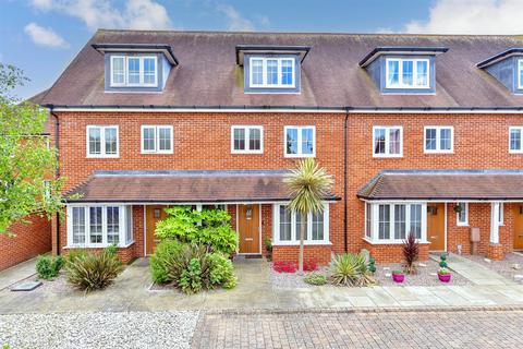 3 bedroom townhouse for sale, Shaw Gardens, Bognor Regis, West Sussex