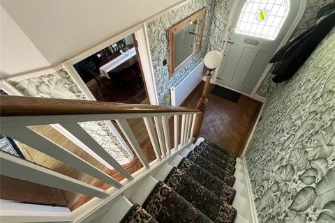 29 Kinlet Road, London, SE18 3BZ